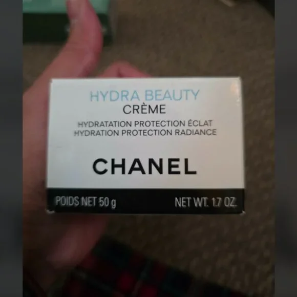 CHANEL HYDRA BEAUTY CRÈME HYDRATION PROTECTION RADIANCE 50G
